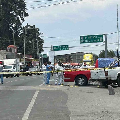  Los hermanos fueron hallados muertos a bordo de una camioneta, a orillas de la carretera federal México-Cuernavaca.