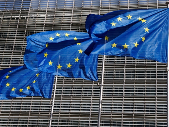 Unión Europea aprueba paquete de ayuda para Ucrania
