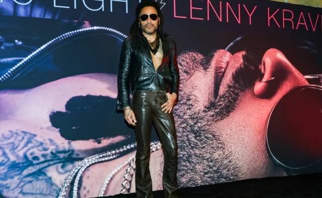 Lenny Kravitz presenta su nuevo disco en México