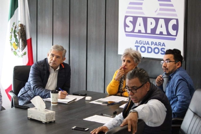 Revisan José Luis Urióstegui y directivos del SAPAC plan integral de reparación de fugas en Cuernavaca a realizarse en 2024
