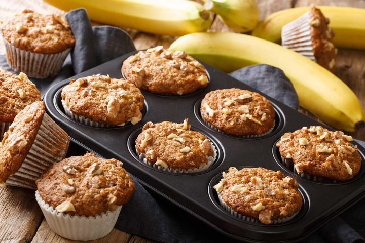 Dulce transformación: Prepara exquisitos muffins con plátanos maduros