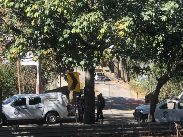 Hallan cadáver calcinado en Santa María Ahuacatitlán, en Cuernavaca