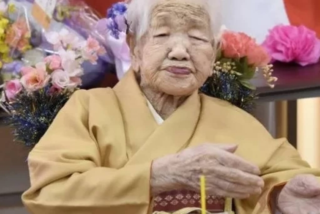 Kane Tanaka, cumplió 119 años.