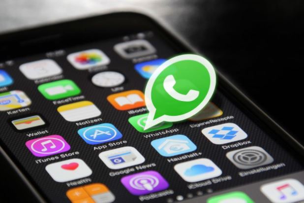Recibir mensajes de WhatsApp con el celular apagado sí es posible, acá te  enseñamos