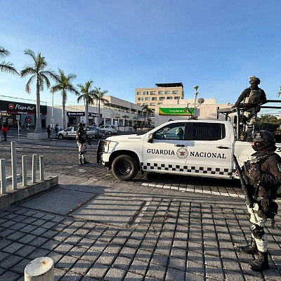 Durante el día hubo presencia de elementos de la Guardia Nacional en la plaza.