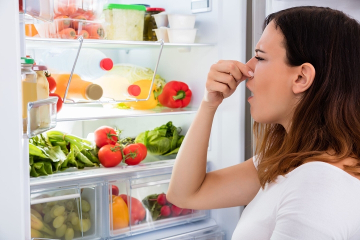 Truco casero para eliminar el mal olor del refrigerador fácilmente