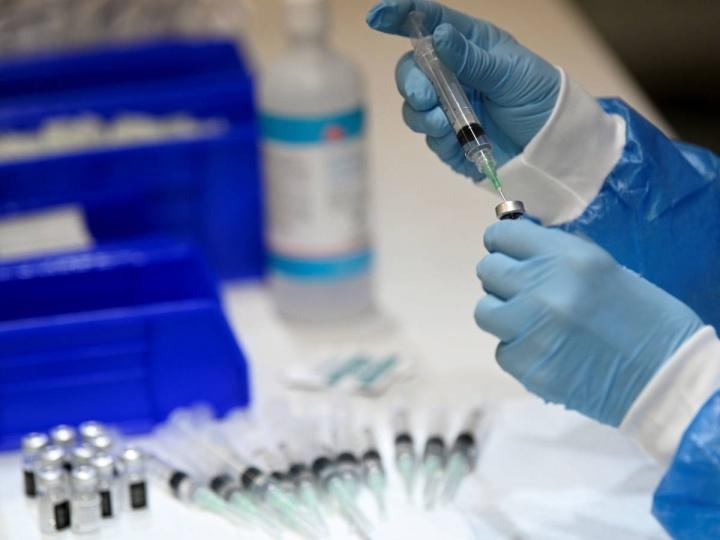 Canadá, primer país en aprobar la vacuna contra el coronavirus de Pfizer para adolescentes