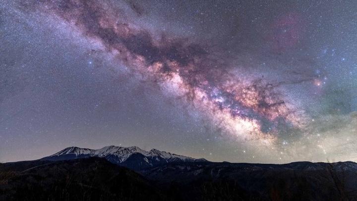 Expertos chinos dicen que la forma de Vía Láctea es distinta a la que se creía hasta ahora