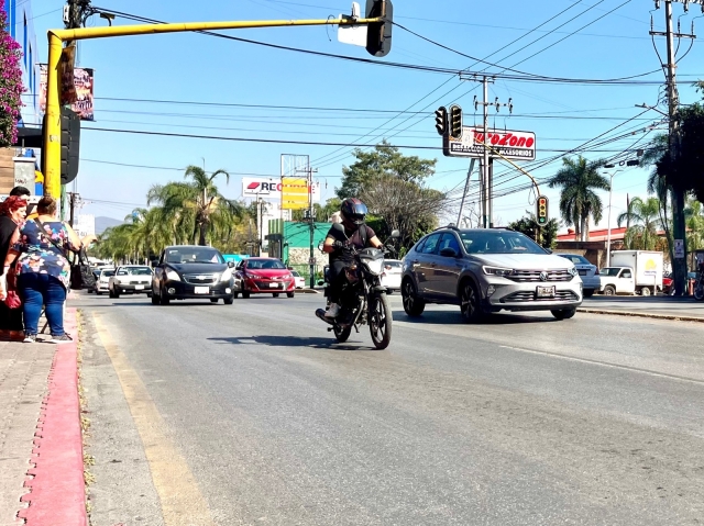 Se busca la regularización de las motocicletas en el estado, expuso la SMyT.