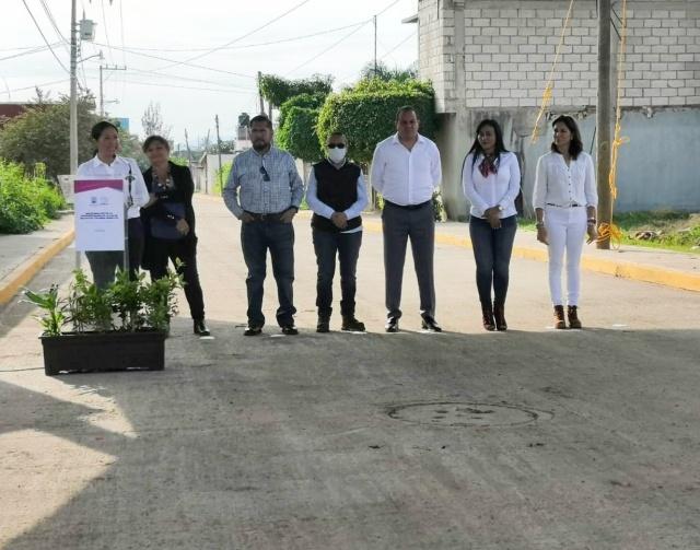 Inaugura gobernador obras de pavimentación en Cuernavaca
