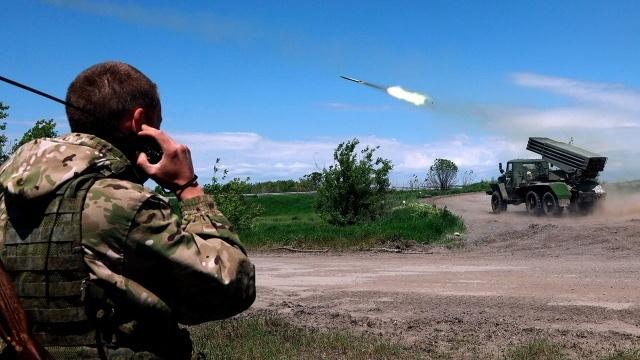 Ucrania pierde entre 60 y 100 soldados por día: Zelenski