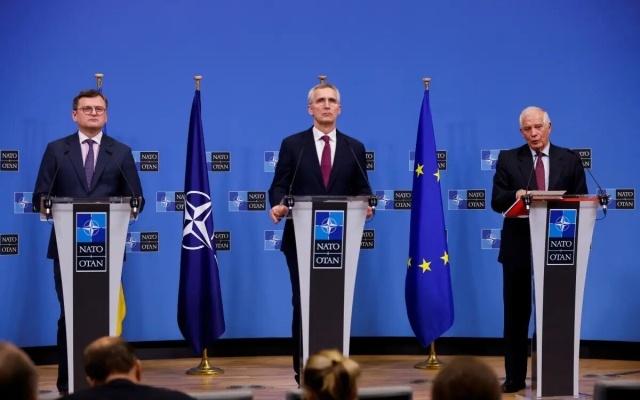 OTAN pide a Rusia reconsiderar suspensión de tratado nuclear con EU