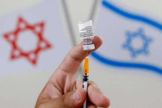 Israel establece en 30 años edad para recibir tercera dosis de vacuna COVID.