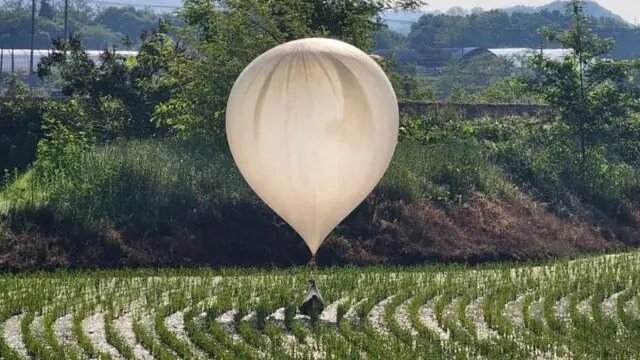 Corea del Norte reanuda lanzamiento de globos con desechos hacia Corea del Sur