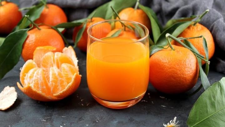 Agua de mandarina con chía: Una bebida detox refrescante
