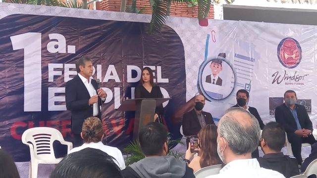 Inaugura alcalde primera feria del empleo en la sede del ayuntamiento capitalino