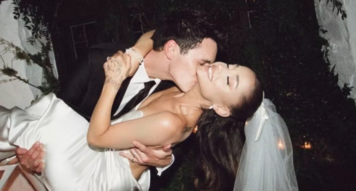 Se divorcian Ariana Grande y Dalton Gomez tras dos años de matrimonio