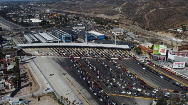México celebra apertura de 4 cruces fronterizos con Estados Unidos