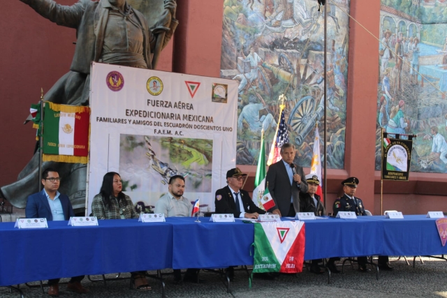 Conmemoran aniversario del regreso de integrantes del Escuadrón 201 de FAEM