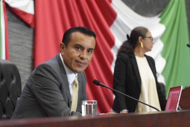 El Congreso hizo la reforma constitucional.