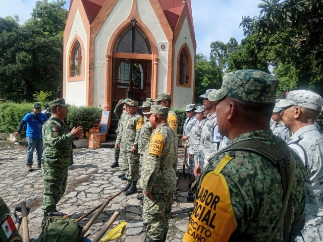 Realiza Ejército Mexicano y GN actividades de labor social en panteón &#039;La Leona&#039; en Cuernavaca