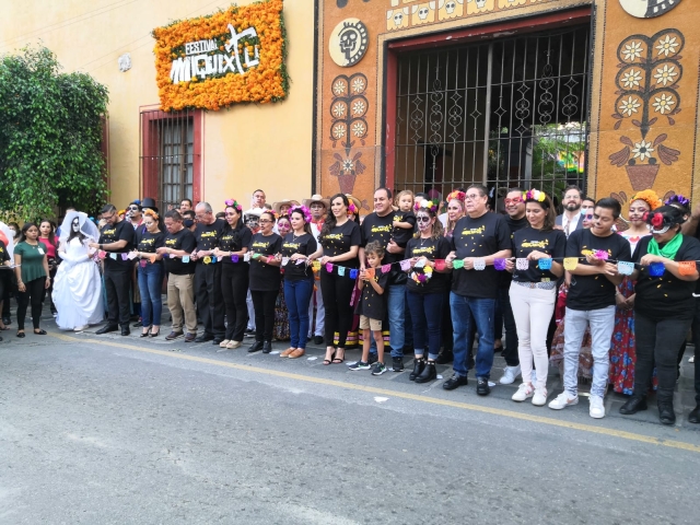 Inauguran Festival Miquixtli 2022, con desfile en el centro de Cuernavaca