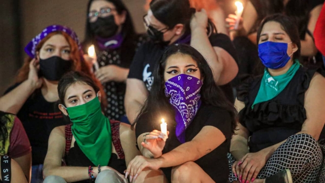 Convocan a paro nacional de mujeres en México para el 9 de marzo