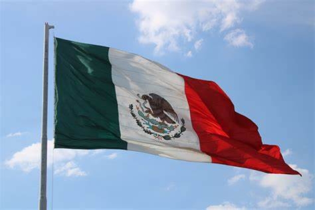 24 de febrero, día de la bandera mexicana: Historia, evolución y significado de los colores