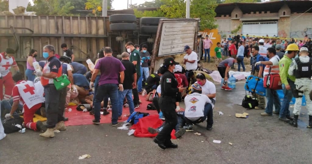 Migrantes que volcaron en Chiapas iban a pagar hasta 320 mil pesos.