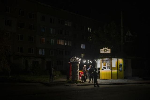 Más de diez millones de ucranianos se quedan sin luz tras los últimos ataques de Rusia