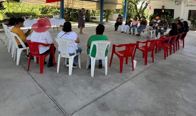 Las autoridades recordaron a las mujeres que para recibir ayuda es necesario que se acerquen a ellas.