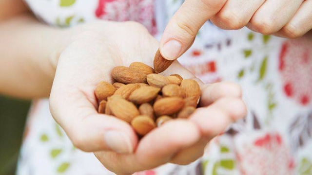 Almendras: el superalimento que protege tu corazón y salud general