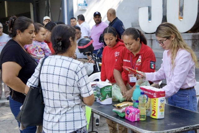 Ayer mismo comenzó a llegar la ayuda para los damnificados de Veracruz.