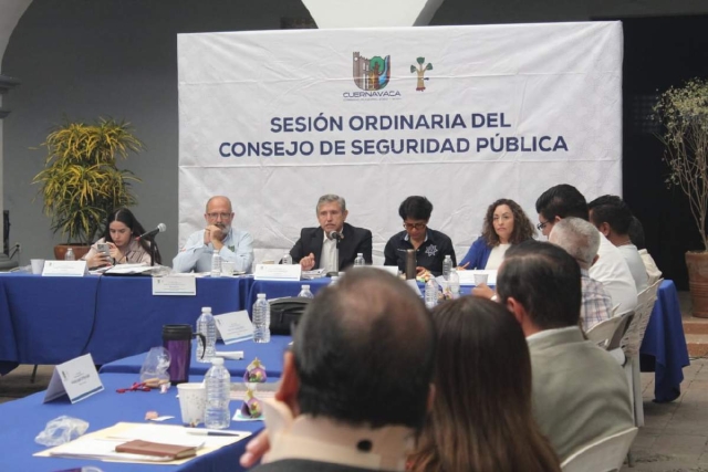 El alcalde José Luis Urióstegui encabezó la VI sesión ordinaria del Consejo Municipal de Seguridad Pública.