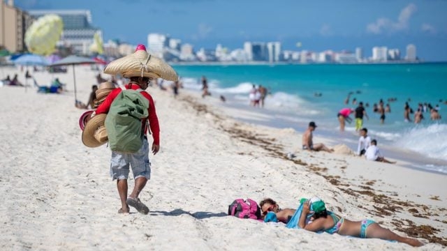 ¿Viajarás a la playa? Cofepris detecta las más sucias