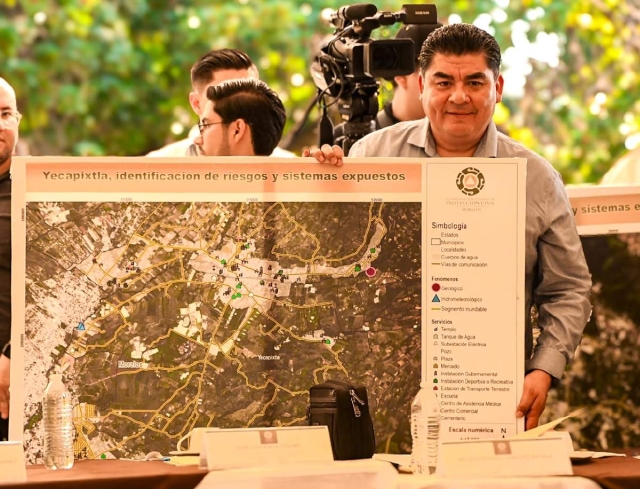 El alcalde de Yecapixtla mostró el Mapa de Riesgos actualizado del municipio.