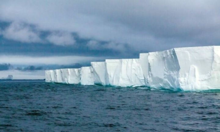 Científicos alertan sobre los efectos del derretimiento de iceberg A68