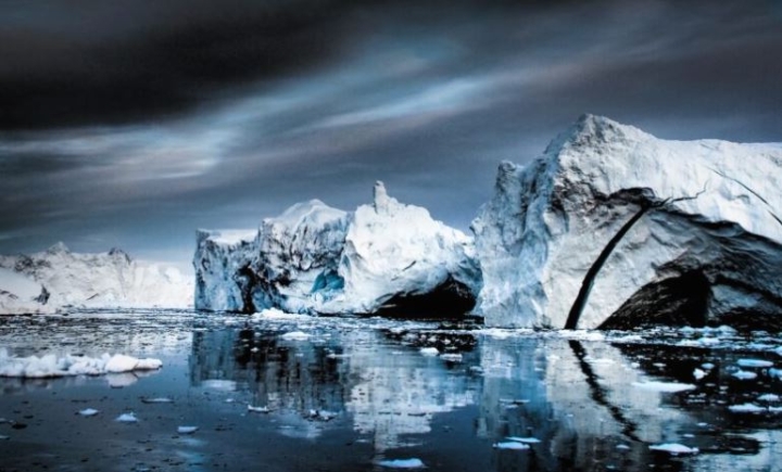 Capa de hielo de Groenlandia pierde 4.7 billones de toneladas en 20 años