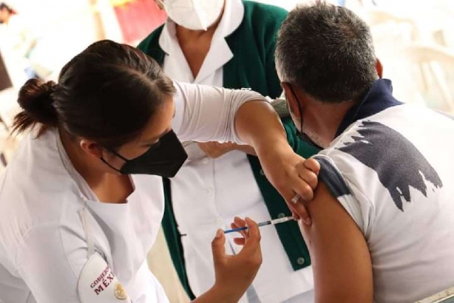 Miles de personas completaron su esquema de vacunación.