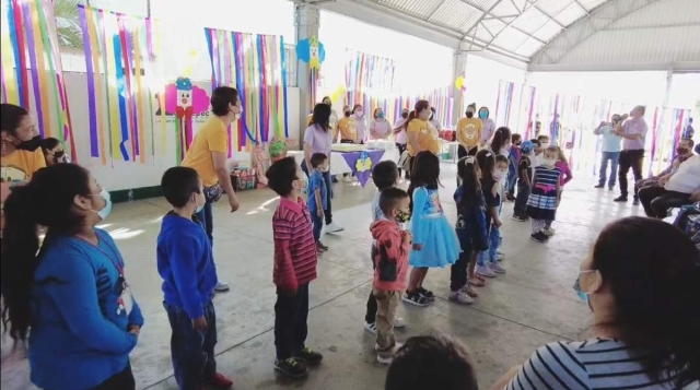 Comenzaron los festejos para los niños en los municipios de la región sur. Los respectivos ayuntamientos invitaron a la población infantil a asistir.