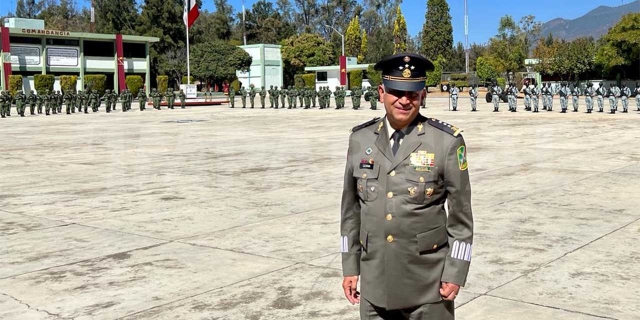 General del Ejército es removido tras afirmar que tranquilidad en Sinaloa depende de grupos armados