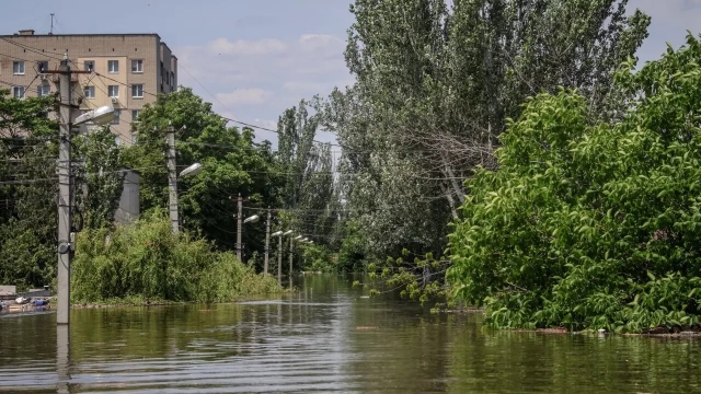 ‘Ecocidio ruso’ contamina las aguas de Dniéper y amenaza con un brote de ántrax