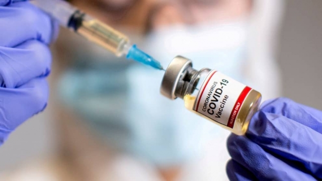 Las últimas vacunas contra el covid-19 en la Lagunilla
