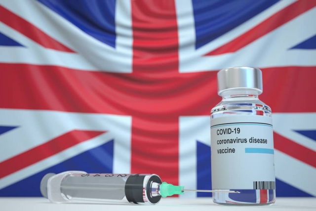 Reino Unido &quot;prueba&quot; dosis de refuerzo de vacuna COVID.
