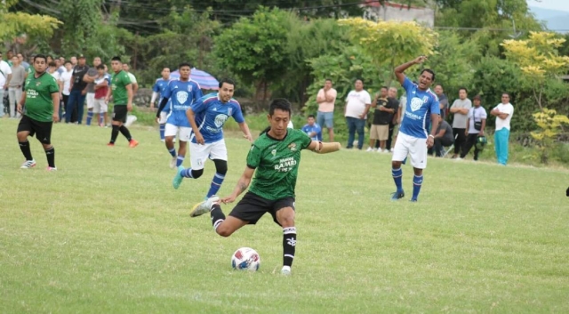 Este viernes concluirá el torneo que empezó en los “Cisneros” y terminará en el “Coruco” Díaz, que ofrece una bolsa de más de 100 mil pesos.