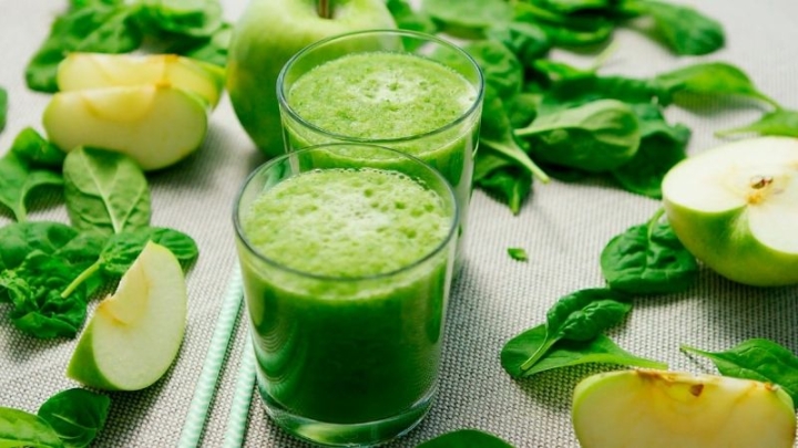 Bebidas saludables: Smoothie de berros, pepino y manzana