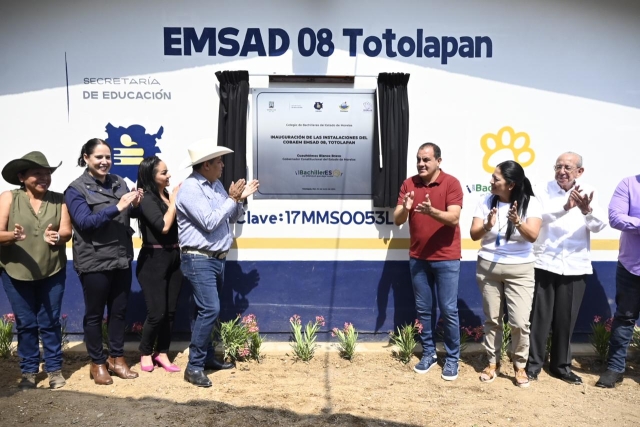 Inaugura gobernador instalaciones del Cobaem EMSaD 08 en Totolapan