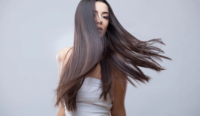 La biotina: ¿la solución para la caída del cabello?