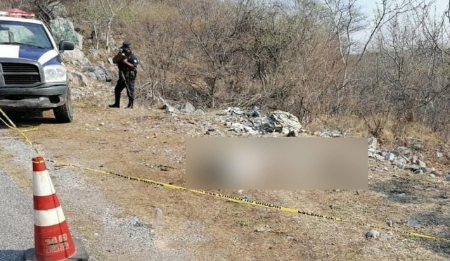 Abandonan un cadáver en Ayala