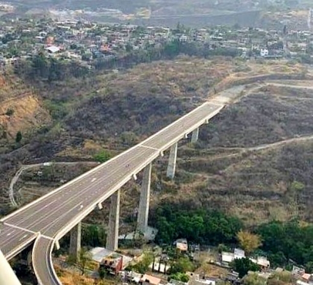 Gestionará Sergio Estrada Cajigal conclusión del puente &#039;sin fin&#039;